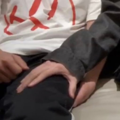 g_eneglaer's tweet photo. คิดถึง��น่มินอีกแล้วว ;-; จับกันทั้งไลฟ์ https://t.co/whuTXvr7hW
