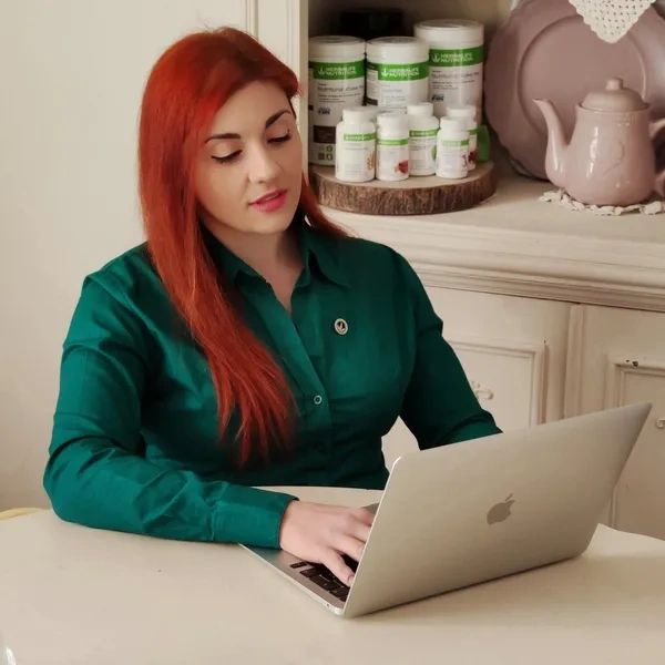 GabriellaOffic's tweet photo. Amici, il countdown è finito, per chi mi avesse seguito su instagram.
Sono molto emozionata di presentarvi il mio sito dedicato alla mia nuova attività da networker.
Spero mi sosteniate in tanti aiutandomi a crescere!
Grazieeee

https://t.co/ErUqoX7DQe https://t.co/4zRznCjXzw