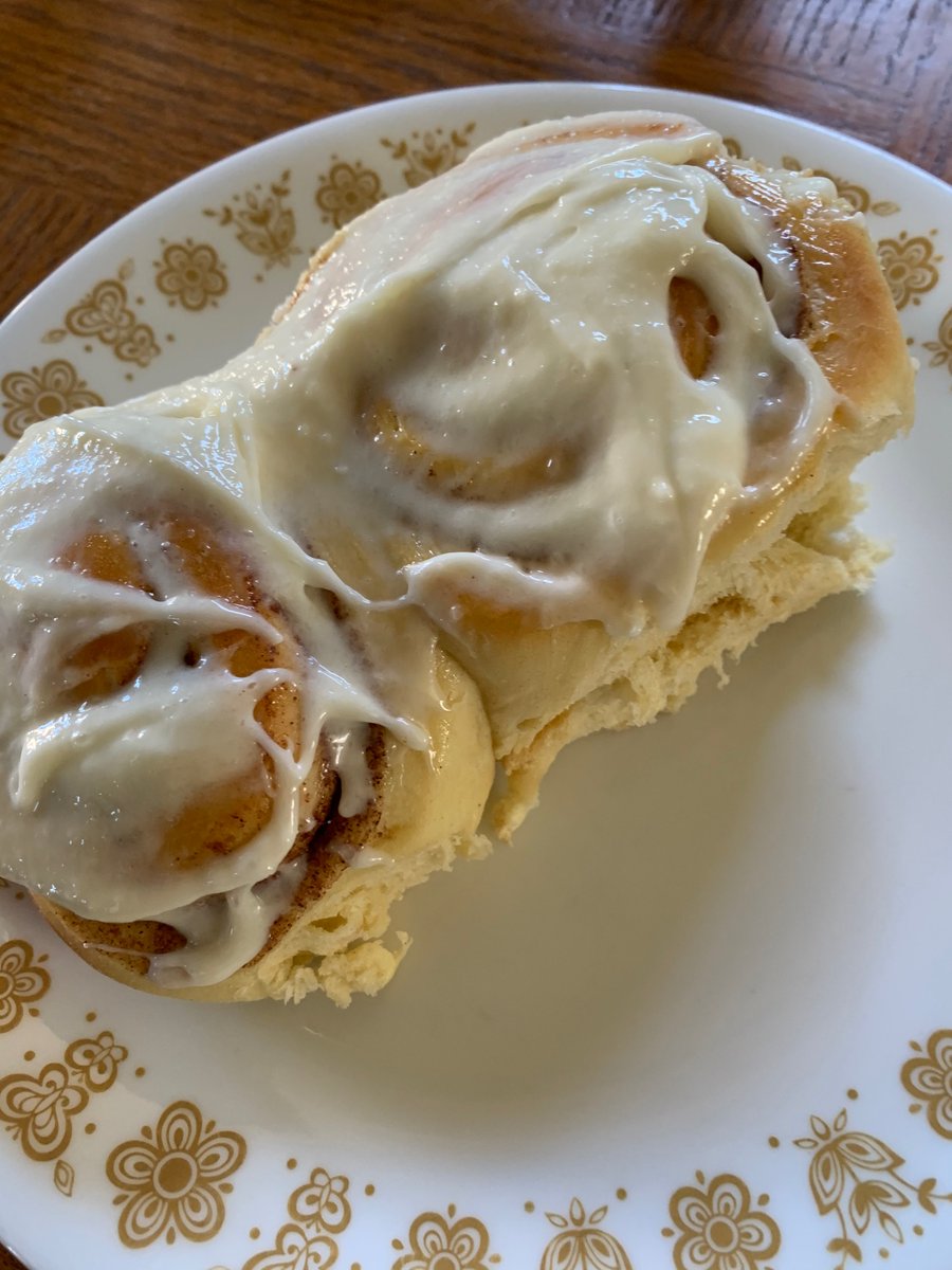 learninglis's tweet photo. Cinnamon rolls are a little extra but worth it. And the cream cheese icing 🤩 https://t.co/FvsiH894hV