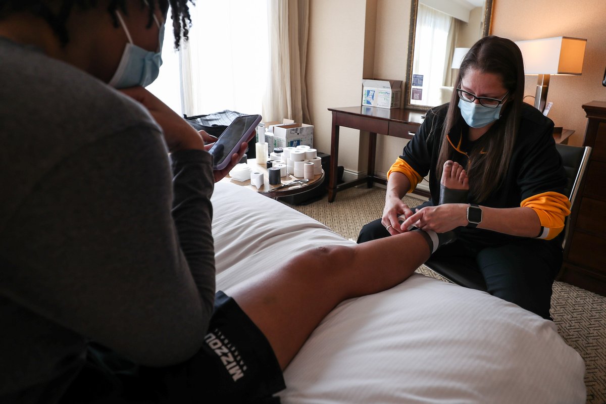 Mizzou Basketball (@mizzouwbb) on Twitter photo “Our staff has been resilient.”
#Mizzou athletic trainer <a href="/alisonmosel/">Alison Mosel</a> on the hard work and dedication from #Mizzou's sports medicine staff throughout the pandemic.
📰 bit.ly/3ecb7DQ (via <a href="/stltoday/">St. Louis Post-Dispatch</a>)
#OurTownOurTeam 🐯🏀 “Our staff has been resilient.”
#Mizzou athletic trainer <a href="/alisonmosel/">Alison Mosel</a> on the hard work and dedication from #Mizzou's sports medicine staff throughout the pandemic.
📰 bit.ly/3ecb7DQ (via <a href="/stltoday/">St. Louis Post-Dispatch</a>)
#OurTownOurTeam 🐯🏀