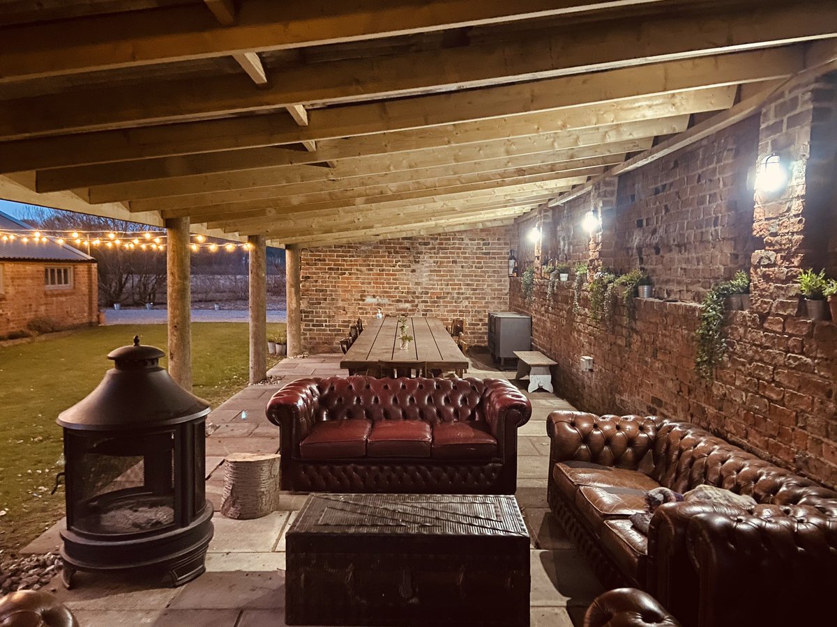 Jon Rooke tweet media