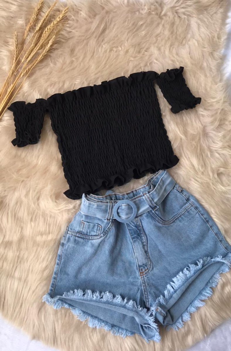 TFeminy's tweet photo. que seu Domingo seja tão maravilhoso quanto esse look🤩🛍 https://t.co/71GXn3oYkZ