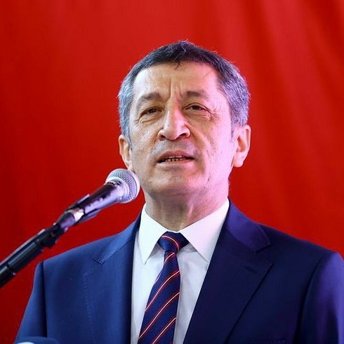 canerakahs's tweet photo. Ne kadar kırdıysan o kadar parçalan. Üzül, yıpran, ağla!
#öğrencilerölmekistemiyor https://t.co/EE45Mziz01