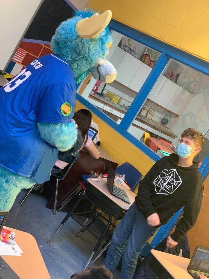 MuchZoo's tweet photo. Loco enjoyed visiting our friends at the Olivet Boys and Girls Club! We dropped off a car load of clothing for the kids. https://t.co/ClkNRtK6b6