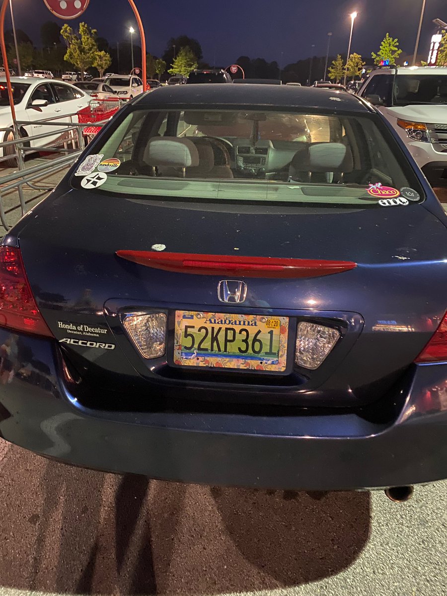 lizzieroe_'s tweet photo. ‼️‼️‼️‼️if anyone sees my car around decatur or anything please notify the police! It was stolen sometime last night after 11:30pm. Please share‼️‼️‼️‼️ https://t.co/40U9nuIVby