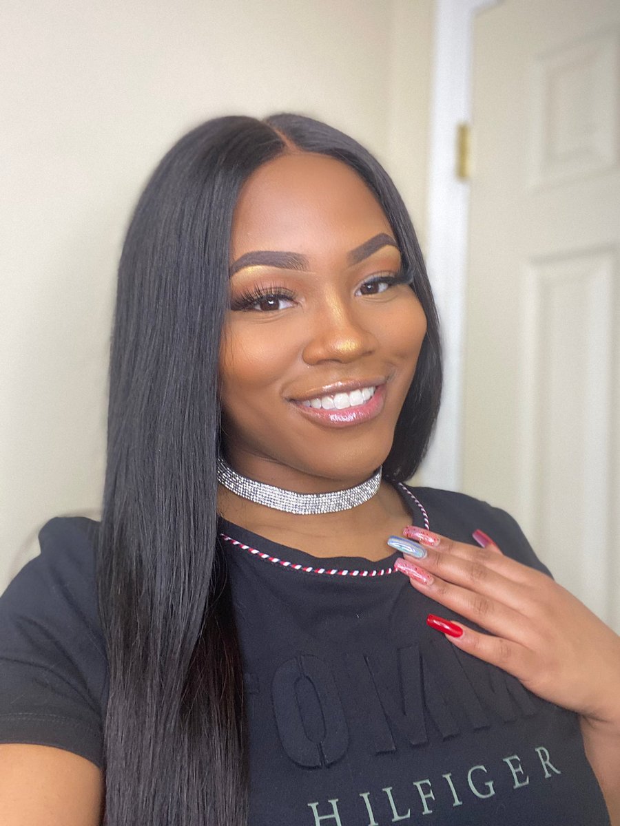 _ashlemichelle's tweet photo. Spreading Love Today With A Smile, Happy Sunday π.
ββββββββββββββββββββββββ
#wigslay #wiginstall #wigslayers #wiglovers #beautyinfluencer #affordablemakeup #wocmakeup #dmvmodels #rvamakeupartist #rvamodel #dcmodels https://t.co/yFMu5QBtzd