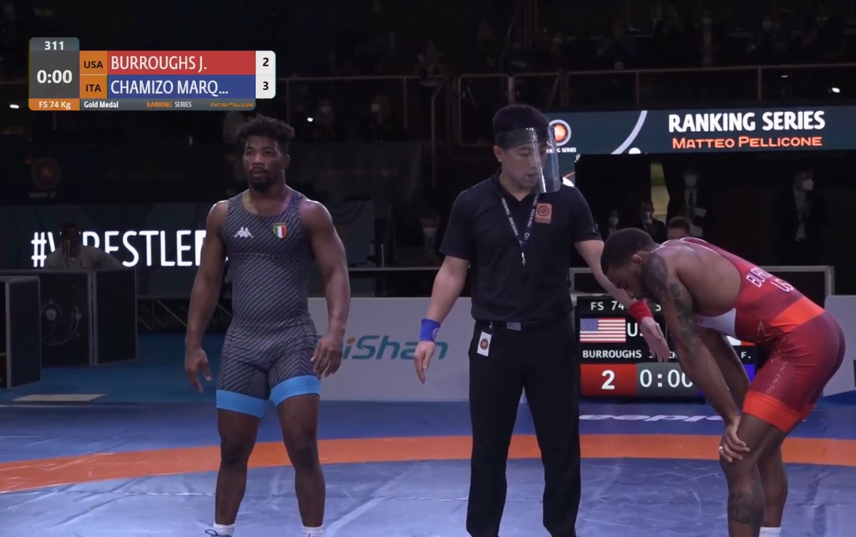 MrPatMineo's tweet photo. Chamizo nips JB 3-2! #Pellicone https://t.co/U63PC18HMn