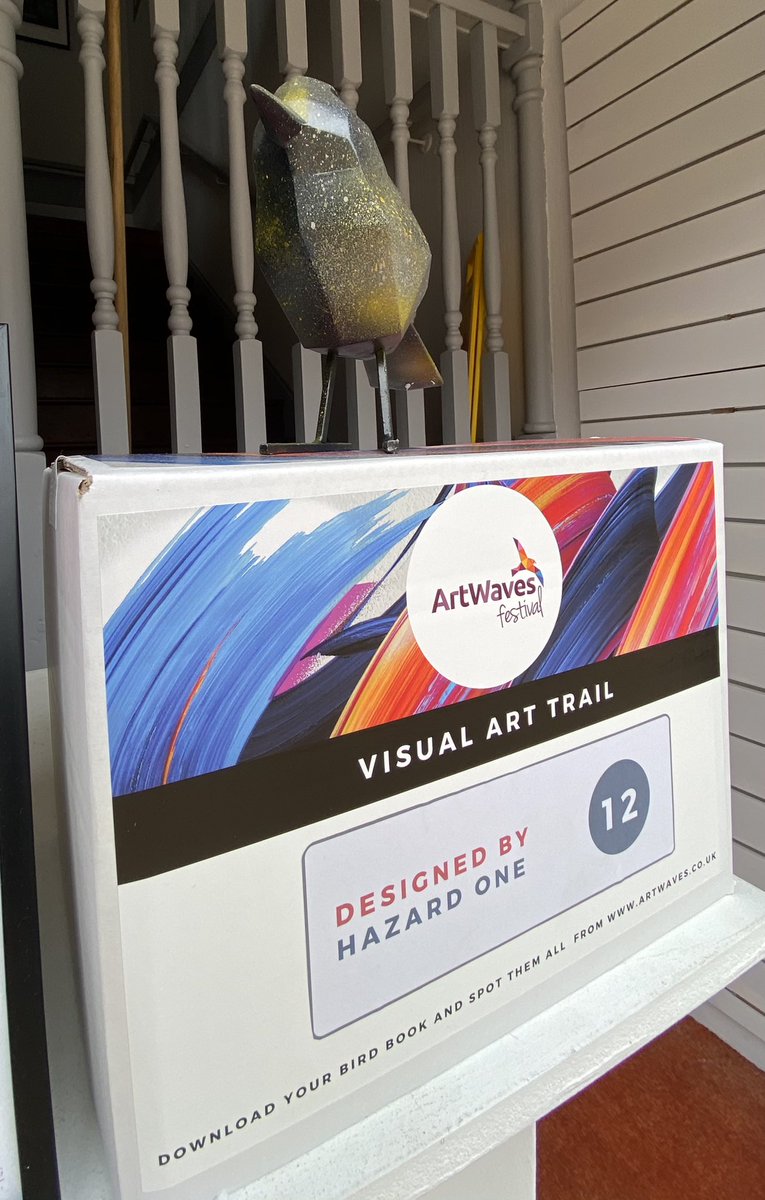 You can bid for all the birds in the <a href="/ArtWavesFest/">ArtWaves Festival</a> visual trail here app.galabid.com/artwavesfest/i…

We are in no way organisers or affiliates etc just loving the artwork 

#bridlington #art #artWork