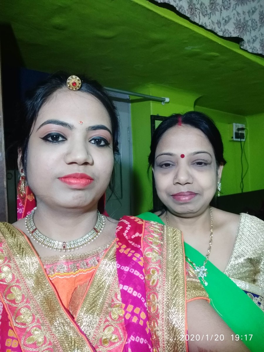 Sneeha_'s tweet image. Gulab Jamun of my life is my besti my daughter @Prachii10 as friend, philosopher, mentor and a life coach. There is nothing I look forward to in life than watching her blossom into a phenomenal person.
#RamdevContest 

@sunitakatyal 
@misty_basu 
@SuruchiMehtazz 
@Ramprasad43