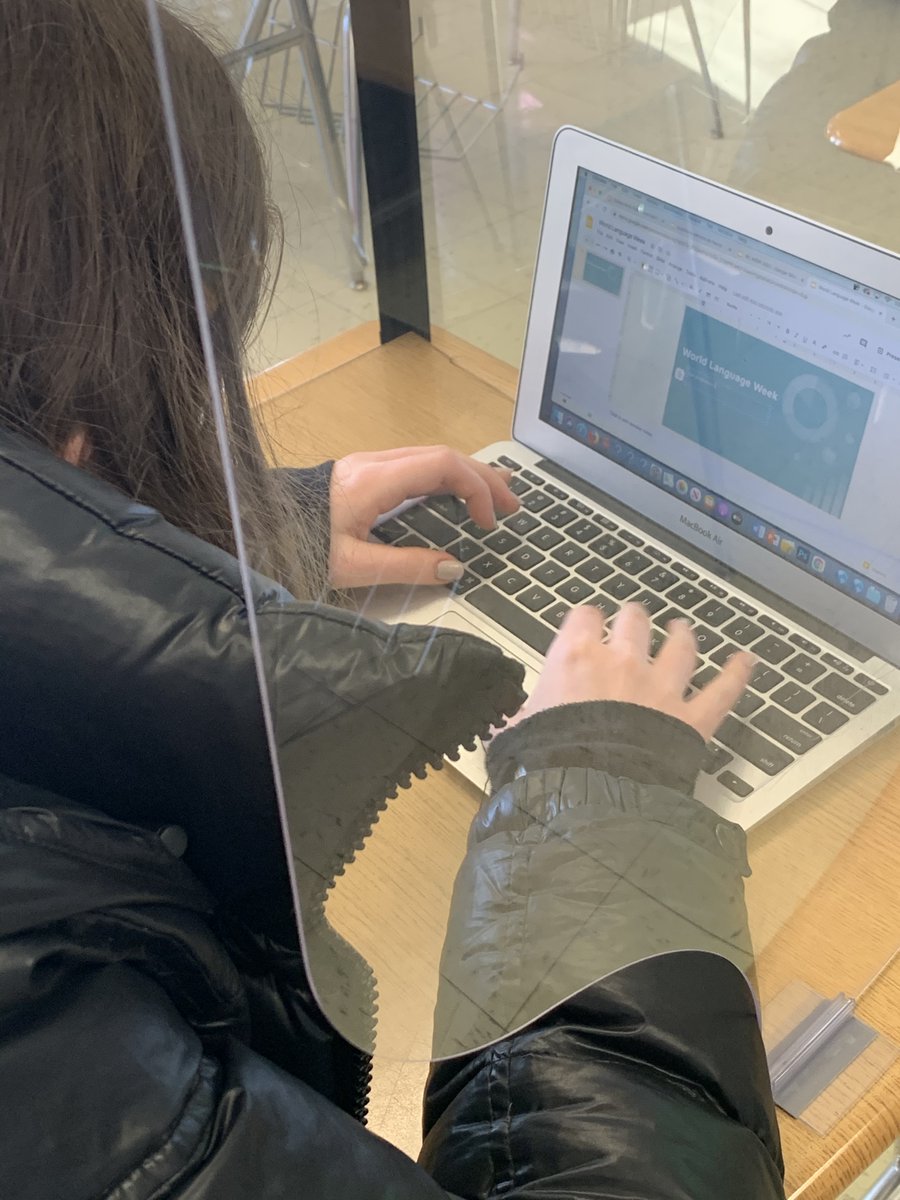 OfficialHHHCSD's tweet photo. Mrs. Blitzerโs AP Spanish class at Hills East is working on projects for National Foreign Language Week, celebrated from March 7-13. They are creating news interviews, posters and post cards on Global challenges and how to live a sustainable life. #FLWeek #NFLW21 #HHHCSD https://t.co/2cBEGk7fU2