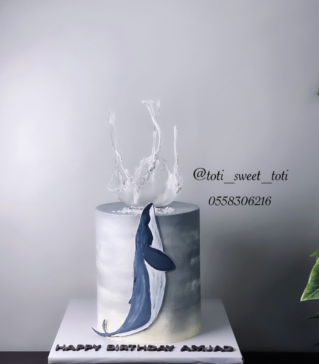 totisweettoti2's tweet photo. #كيكة_حوت #كيكة_ايزومالت #Whale #designercake #decorationscake #isomaltcake https://t.co/YBYX4EtErJ