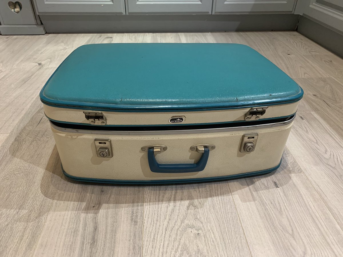 grimoldby_6's tweet photo. A blast from the past... I wonder what could be inside this suitcase? We are excited to reveal a little bit of history. #Monday #History #Getthinking #reunitedatlast https://t.co/UDax8uz7E2