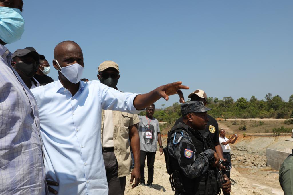 moisejovenel's tweet photo. Chire pit ak kraze brize nan tan pase yo, mete ekonomi peyi a sou dèyè. Baraj Maryon an montre a klè, Kisa bòn volonte, bon vizyon ak ekip solid ka fè lè Gen stabilite. Travay  yo fini a 97% e nap vanse san kanpe jiska inogirasyon an fèt nan lane 2021 an.#Haïti https://t.co/L2jy2jTkKm