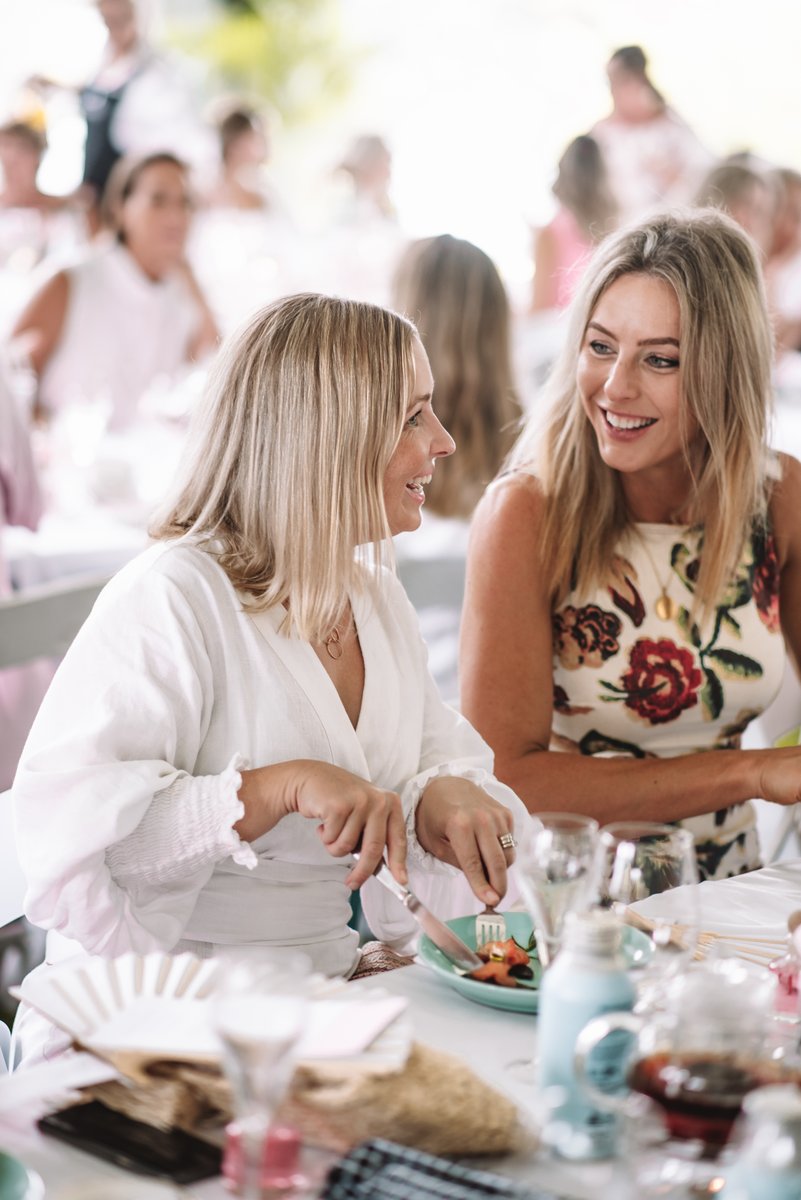 Paella fiestas, cocktail masterclasses and champagne lunches await at Noosa Eat &amp; Drink’s Autumn Fare. Book your last minute tickets below.👇 noosaeatdrink.com.au/schedule