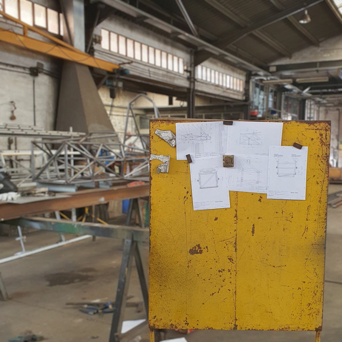 novaracingfs's tweet image. Desde Talleres Martret se empieza a soldar los soportes de los diferentes sistemas en el chasis, ya va tomando forma 💪

Estad atentos a nuestras redes sociales! 📲🏁

#vftnonstop #formulastudent #formulastudentspain #VilanovaFormulaTeam #workingonmydream