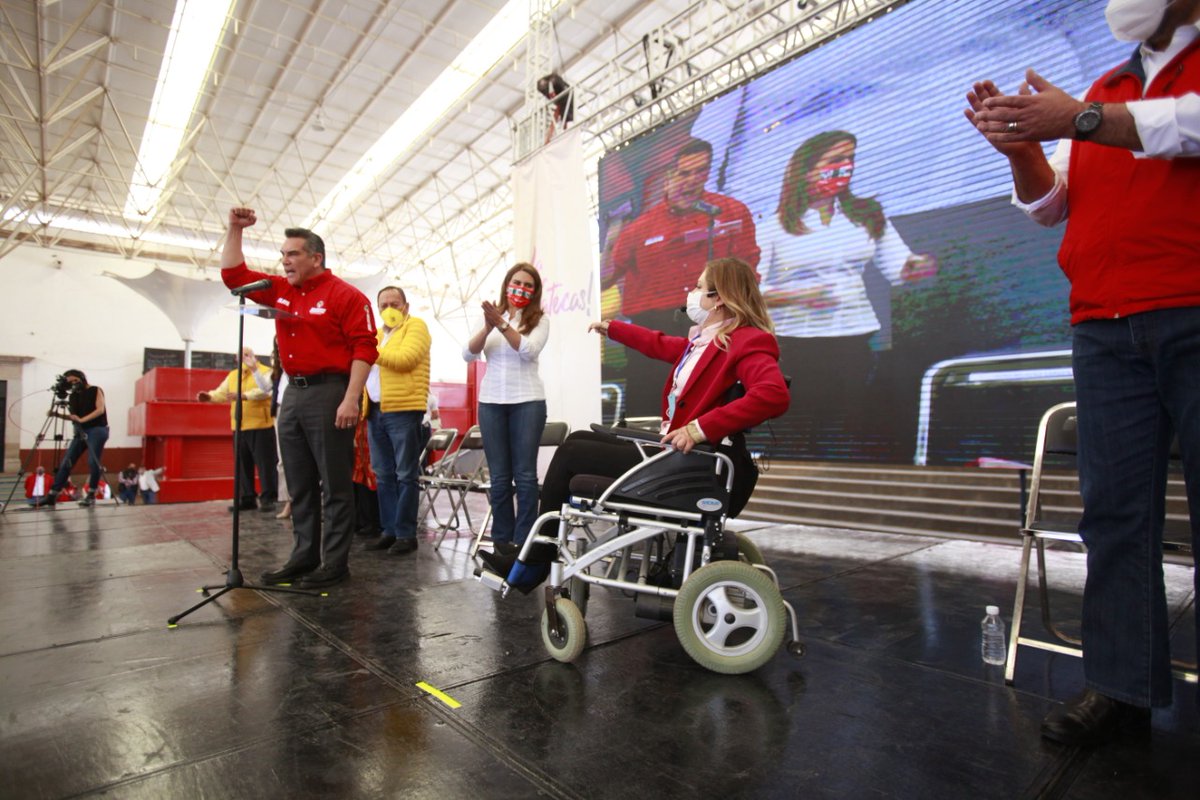 Claudia Anaya 👩🏼‍🦽 tweet media