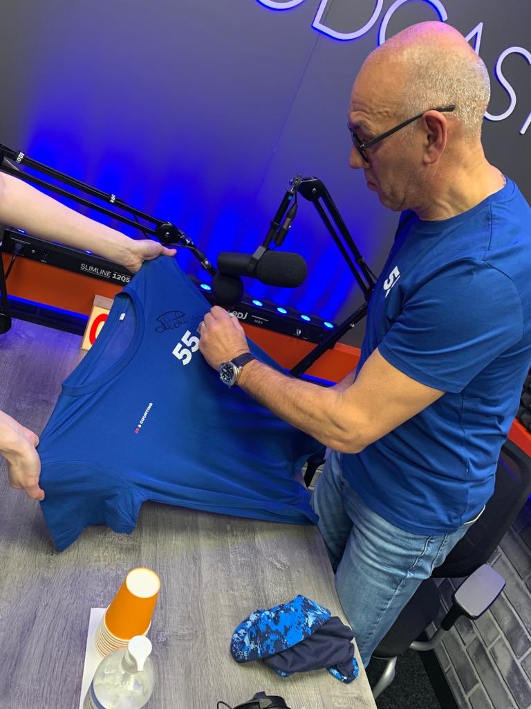 RangersConnect's tweet image. 🚨 GIVEAWAY 🚨

To win this signed, exclusive to The Rangers Connection, ’55 and Counting’ t-shirt, simply like and retweet this post + make sure you are following us!

Winner will be announced here on Thursday just before we conquer Europe.

#RangersFC #Champions #55