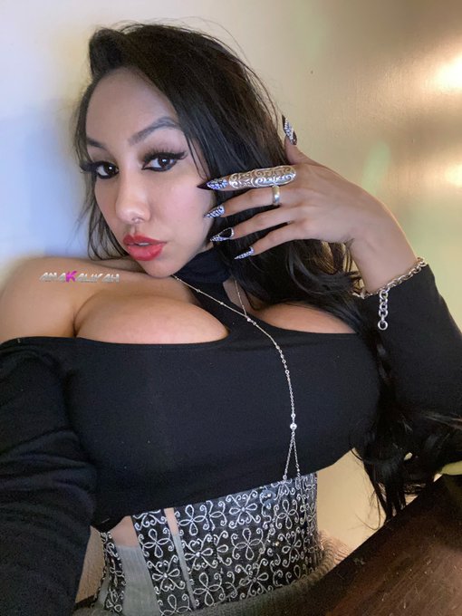 Not a soul killer, just a soul taker 😝 https://t.co/dKZqJRBfCu<a href="/tag/twosday"class="tags"><span>#twosday</span></a><a href="/tag/anakaliyah"class="tags"><span>#anakaliyah</span></a>