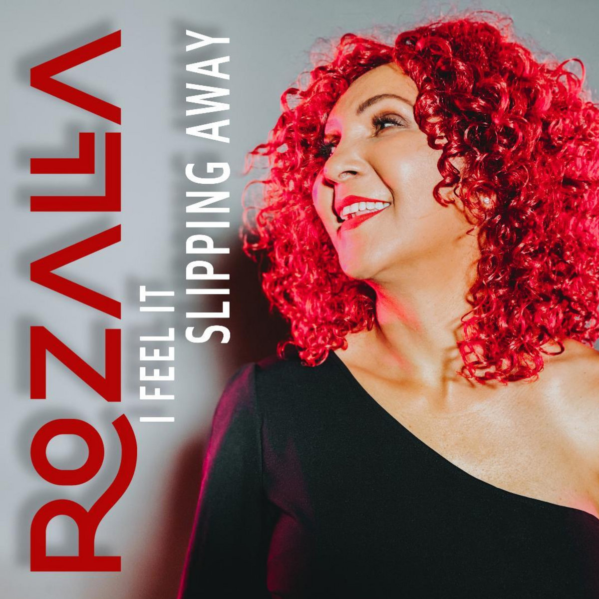 Coming up between 10pm & midnight tonight @passionradio once more @rozallab chats to @SoulfulScotsman on @groovelinesoul Check it out if you haven't already via several stations it's been aired on so far. 📻❤️🎵#Rozalla #Passion #radio #grooveline #interview #checkitout #tonight