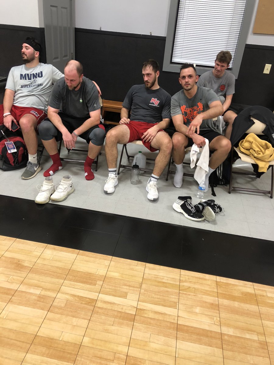 Dave’s Gym 4v4 League tweet media