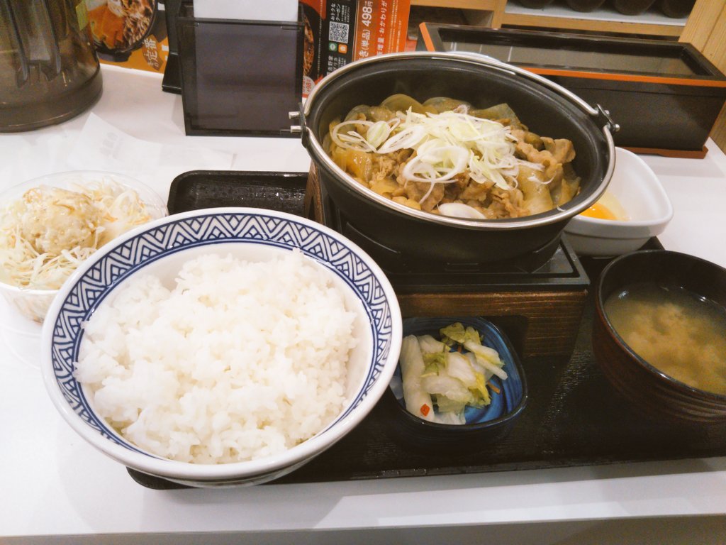 elegant_fish's tweet image. #Webアプリケーション について「呟き」程度に😅

アプリを会社にある全てのPCで動く様にするには

#デスクトップアプリケーション では全てのPCにインストールの必要

一方、Webアプリではブラウザさえあれば動作可能

（つづく）

#プログラミング