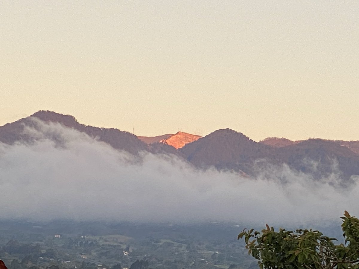 Espectacular vista del #volcan Irazu desde Moravia.