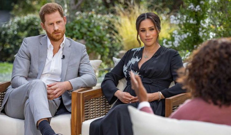 Overfrakke Væsen sund fornuft Pop Crave on Twitter: "Meghan Markle and Prince Harry reveal that they were  married by the Archbishop of Canterbury three days before their televised  wedding. https://t.co/iitYkUTH0i" / Twitter