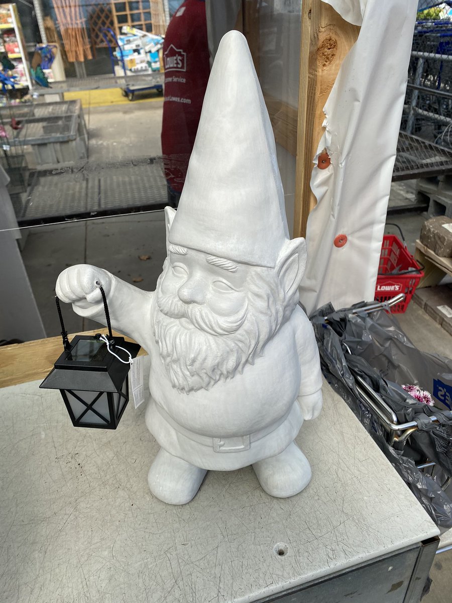 oosooners2010's tweet photo. @travelocity Check out my new tree stump ornament! 😍 https://t.co/YnO67DQKhK
