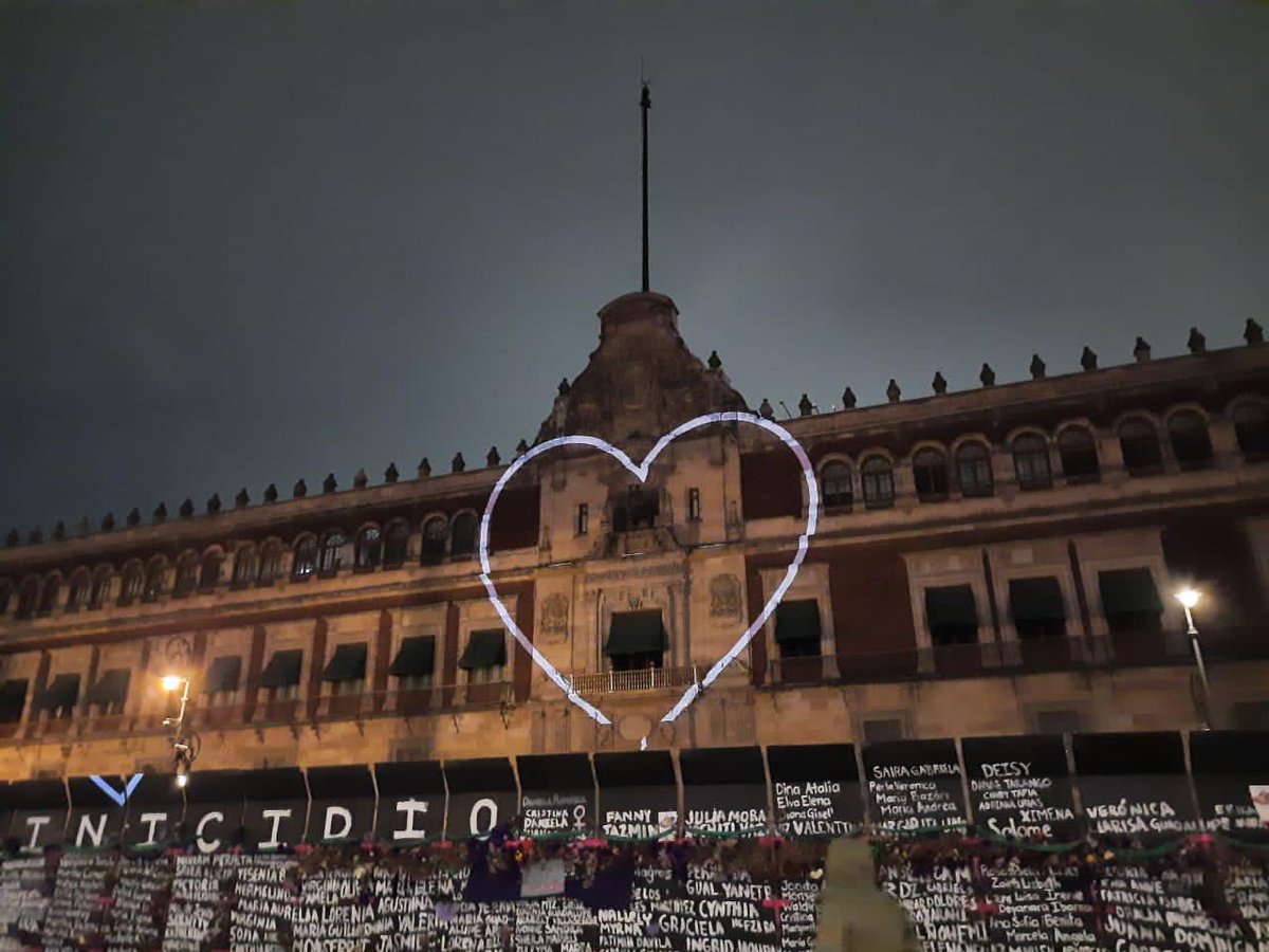 NuriaPalou10's tweet photo. Las mujeres de México me conmueven, me inspiran y me llenan de orgullo. 

País de mujeres chingonas. 

Mexicanas al grito de guerra.

#AbortoLegalYa 
#8M2021 
#TomaLasCallesNoCalles https://t.co/XPCaStXRMT