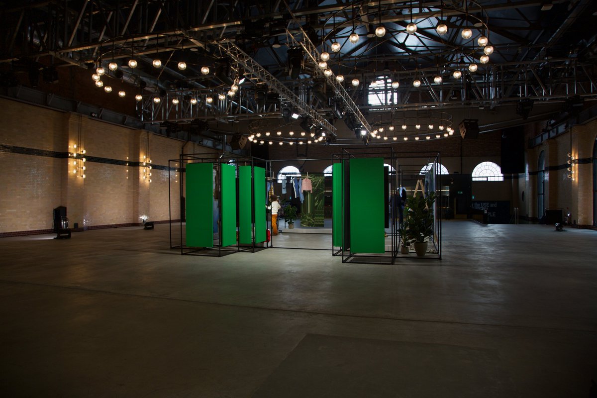 Towards the end of last year we welcomed XZY to our Main Hall, where they used their extended reality platform, Connector to deliver <a href="/LEVIS/">Levi's®</a>'s first ever virtual sales launch.

Read more about this project and hosting a virtual event with us via bit.ly/LevisxExhibiti…