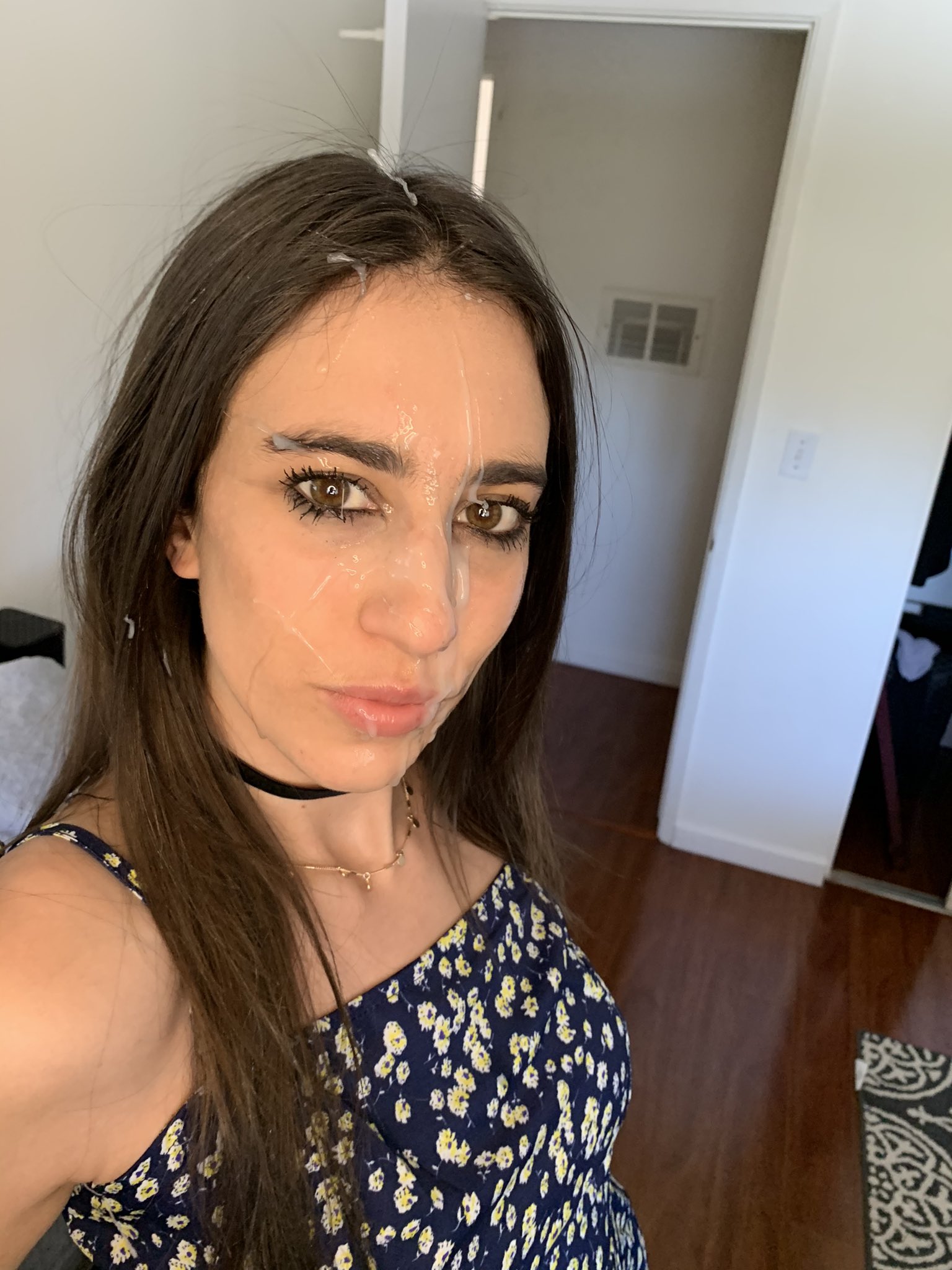 TW Pornstars - NO PPV. Twitter. Just hanging out with 2 loads on my face 😜 RT if you wanna. 9:33