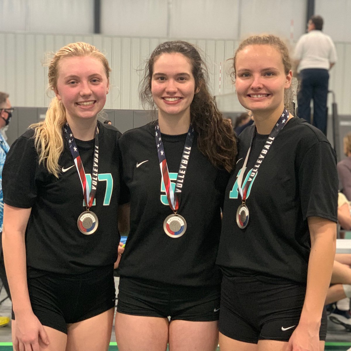 Congratulations to seniors Madelyn Booth, AB Fehrle and Ruby Kelly! Their 18s Rise club team claimed a bid to the USAV Volleyball National Tournament! They are headed to Columbus, Ohio at the end of April.