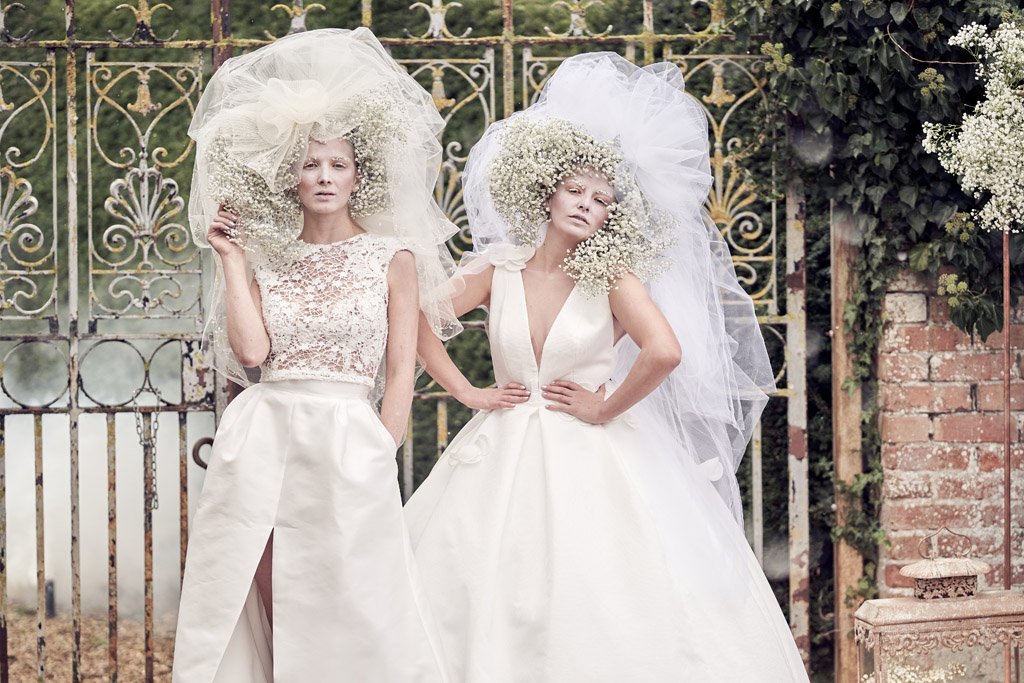 Lizzyf7919's tweet photo. NARNIA REPRISAL
Once in a lifetime Narnia adventure with a million flowers in her hair?  
https://t.co/eaBZ5TqLra
https://t.co/19g2IDO0jt
Concept, design and styling: @onecuriousdream
Photographer: @timstephensonphoto
Videographer: @mikesavoryfilms
Headpieces:by us https://t.co/SftcNhFou2