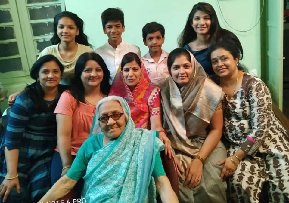 shashi_70's tweet image. #ramdevcontest My mom. She taught me that hard times can be overcome and that losing battles can be won. taught me more than I could have learnt from any book. She is  example teaching me how to live n make wise choices, even in the most uncertain situation