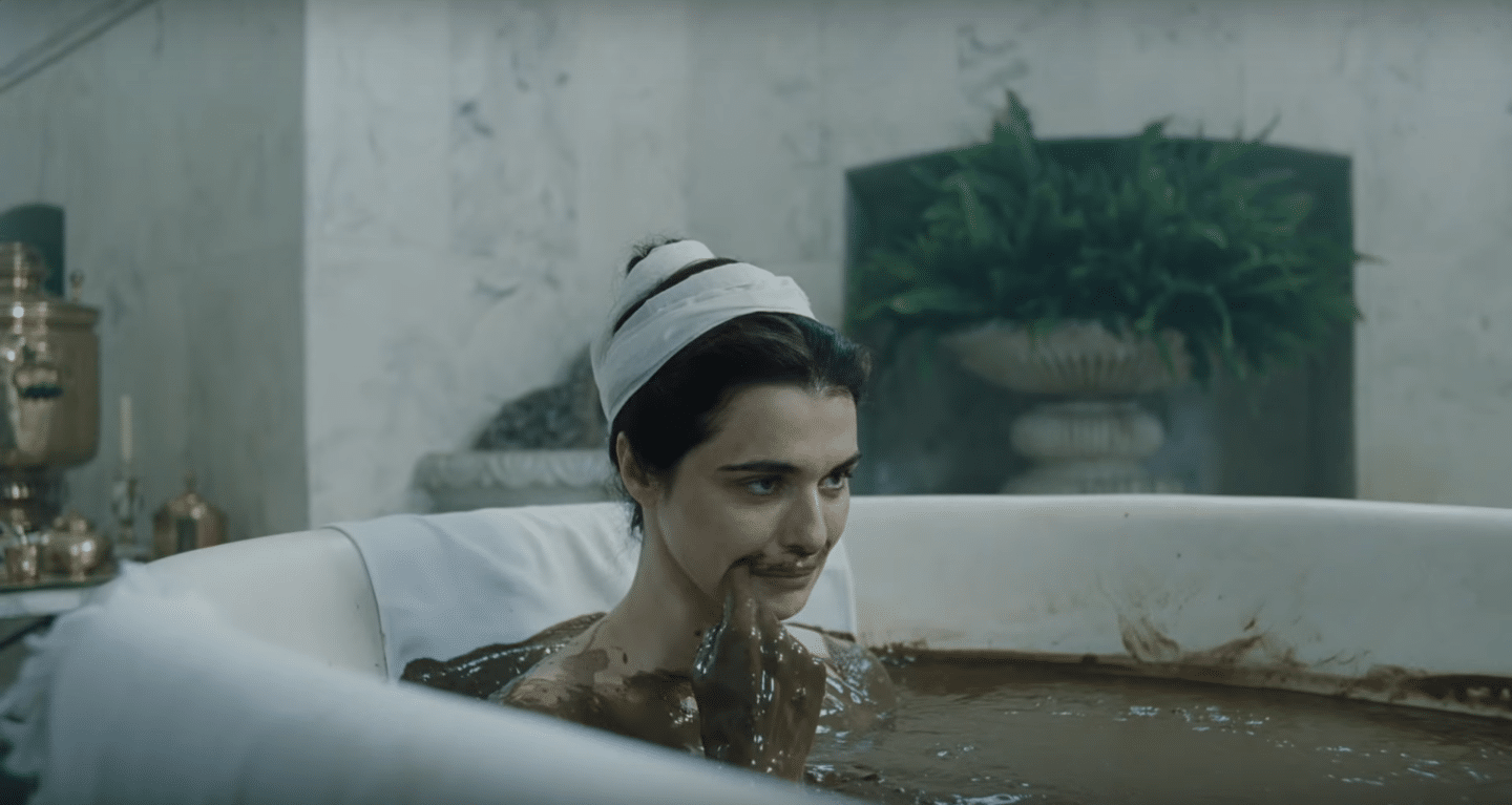A very happy birthday to our favourite, Rachel Weisz. Hope she\s being pampered today.   