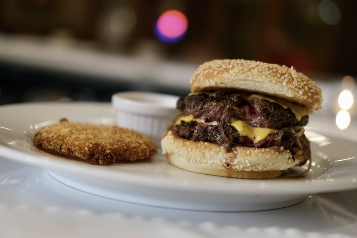 There are a lot of great burgers. Then, there are next level burgers. This is neither. This might be perfect. @yoshiscafechgo 🍔 #chicago #burger #burgers #wagyu #cheese #chicagoeats #yummy #eeeeeats #chicagoburgermadness #chicagobucketlist #chicagoburger