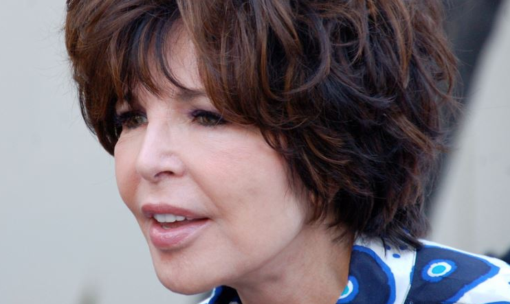 HAPPY 74th BIRTHDAY (b. 1947)
Carole Bayer Sager, American singer-songwriter and painter  