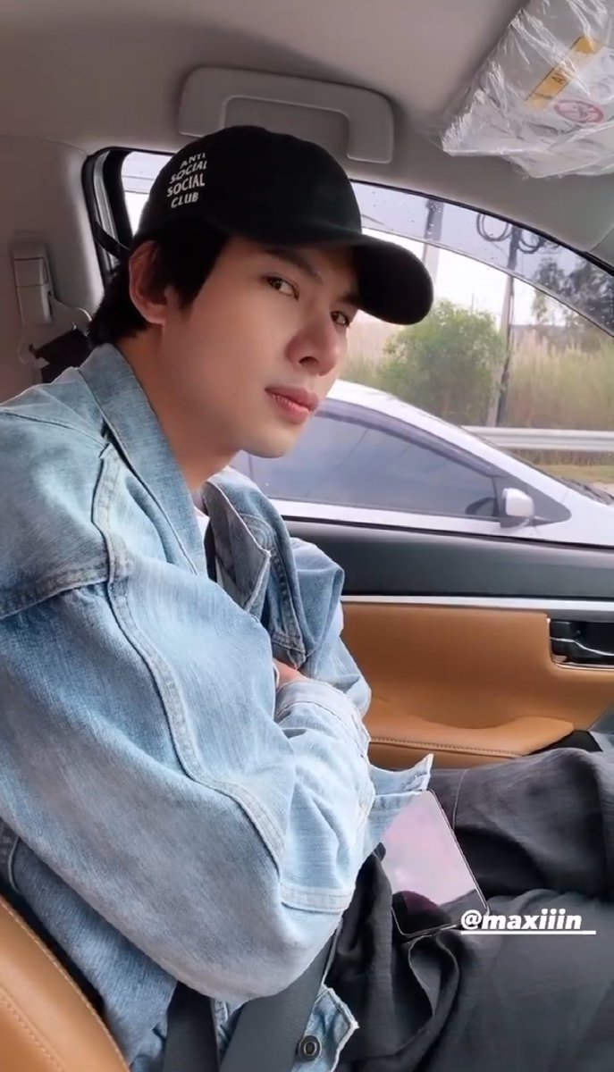 TPP2QvcpxoSgpmf's tweet photo. GM my sunshine ๐
#TogetherWithMax #MaxTul
#maxiiin_
cr owner https://t.co/b325M5CNdw