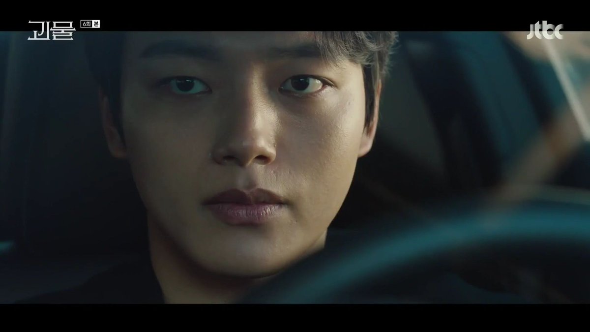 Ending  #BeyondEvilEp6 with these close ups of  #YeoJinGoo bc right now his character is the only one who is not hiding anything. Besides, go have a perfect skin in hell, you damn beautiful man.  #BeyondEvil