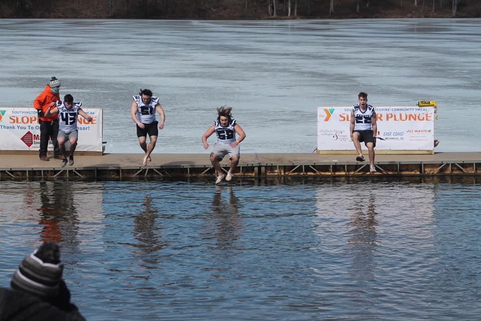 SHS_BKF's tweet photo. It was a great day for the Polar Plunge! Thank you to all who donated. Your generosity is appreciated and will help send kids to camp this summer! Thank you to Coach Drury and those who jumped in the cold water! #BKF https://t.co/XkXRghBNic