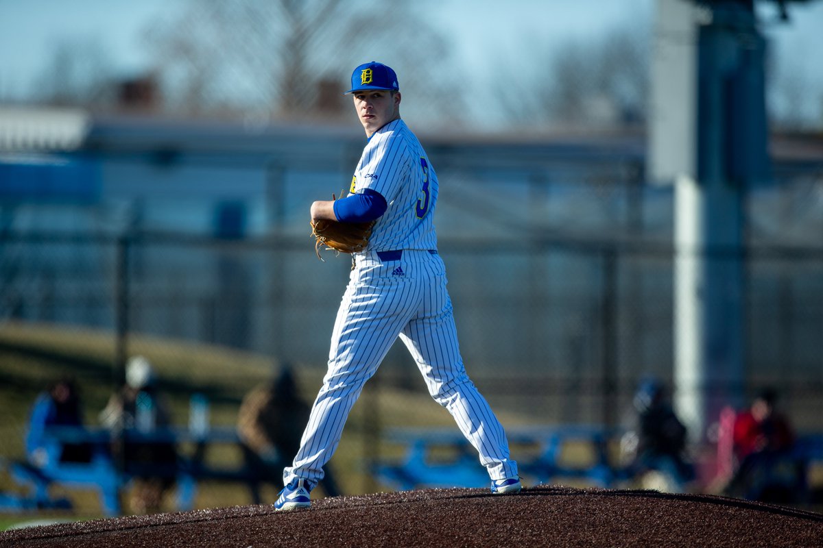 DelawareBASE's tweet photo. 🔼7⃣ 11-1 UD

@domvelazquez03's day is done after striking out eight in his collegiate debut! The most by a Delaware rookie in their debut since @bsully99 in 2018.

#BlueHens https://t.co/GAT2duUQ0s
