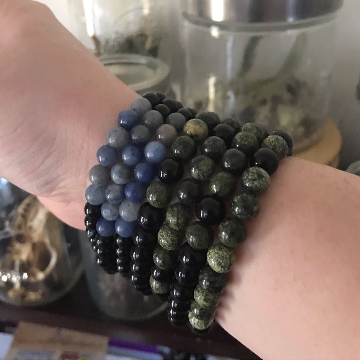 EldritchMade's tweet image. Bracelets! Blue aventurine and black onyx &amp;amp; serpentine and black jasper coming to the shop this week ✨