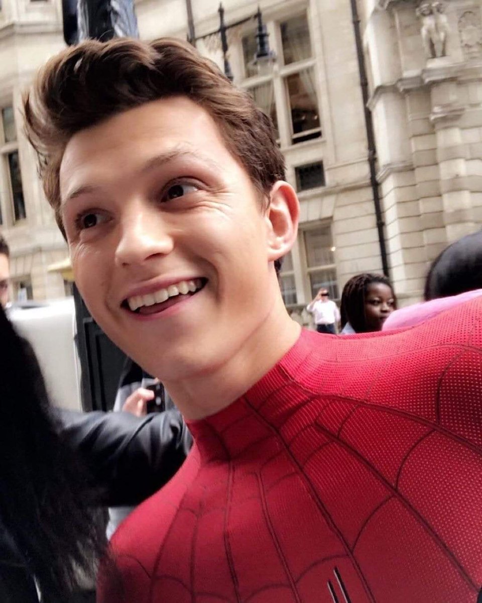 tomhfco's tweet photo. mejor tom + elizabeth stan https://t.co/SolqTzjpoE