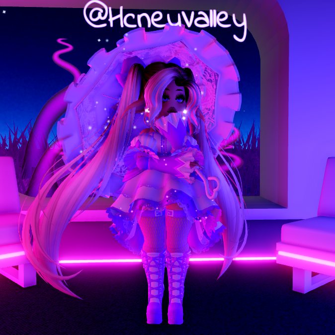 rumiiie's tweet photo. ღQuick Shadow Empress boots Giveaway⋅ʚ♡ɞ⋅

➷Follow Me &amp; @HcneyValley
➷Retweet w tags &amp; Like.  

*·˚Ends on March 10!*·
#royalehightradings #royalehightrades #royalehightrading #royalehigh #royalehighselling https://t.co/k9VxYaHdlG