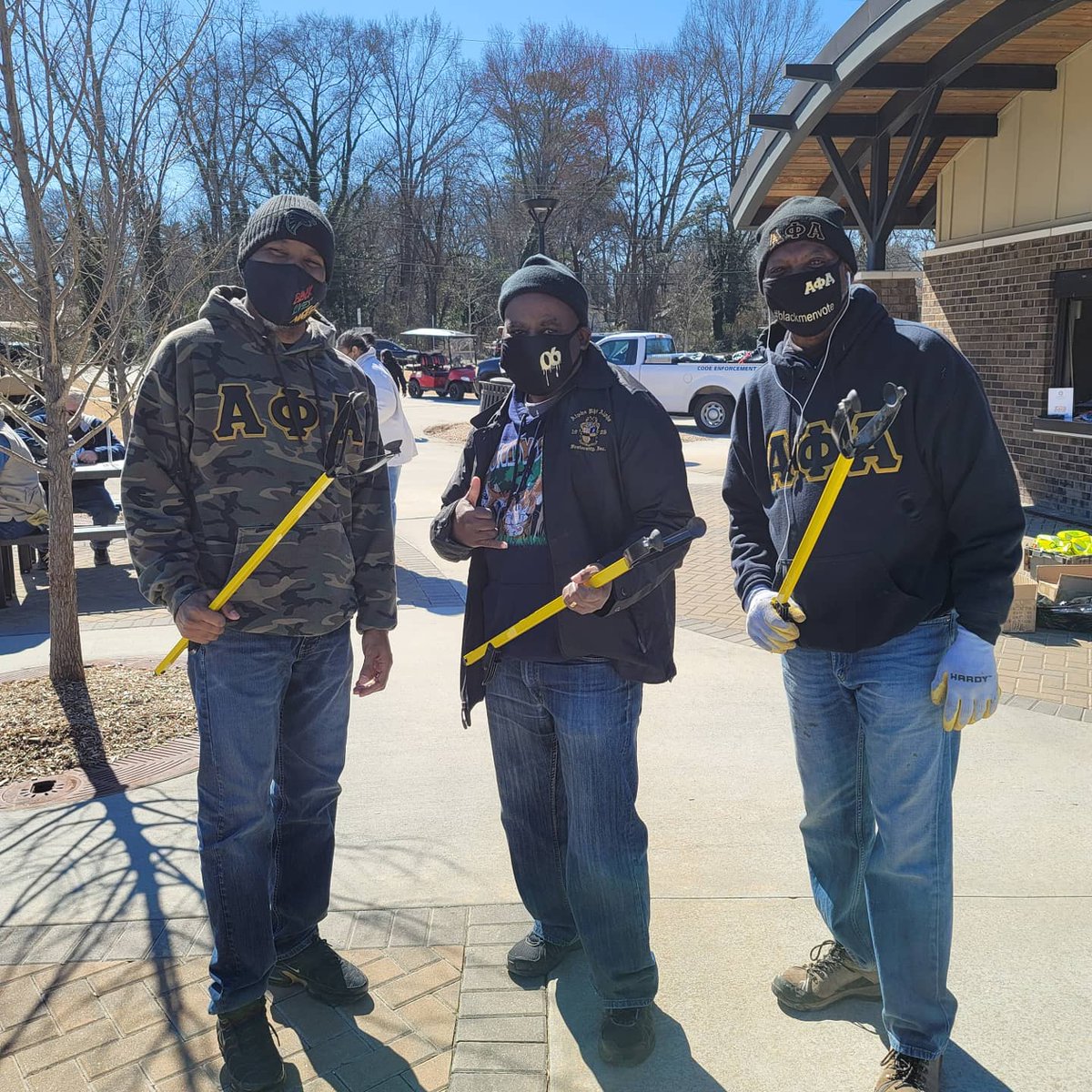ClaytonAlphas's tweet image. A few weeks ago, the Clayton County Alphas participated in a Community Clean-Up project, hosted by the Jonesboro Beautification Committee!! #alphaphialphafraternityinc #claytoncountyalphas #servantsofall