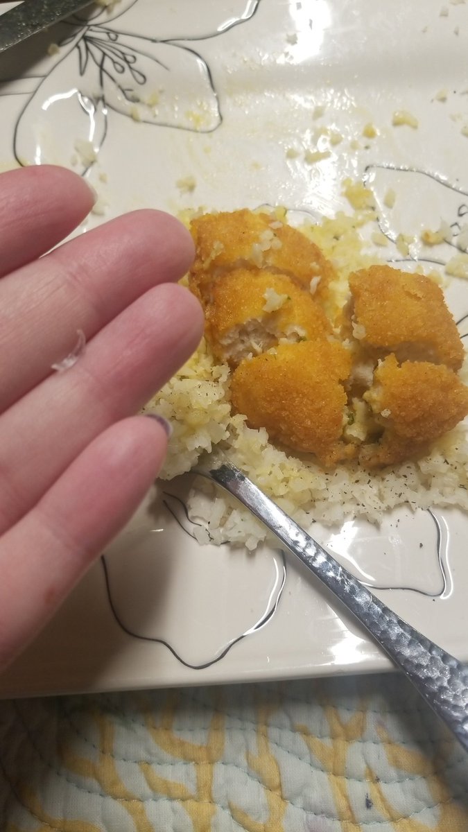 ReadingMyMind_'s tweet photo. Hey @Koch_Foods what's in our dinner tonight?!?!? https://t.co/lvtnrNUJm5