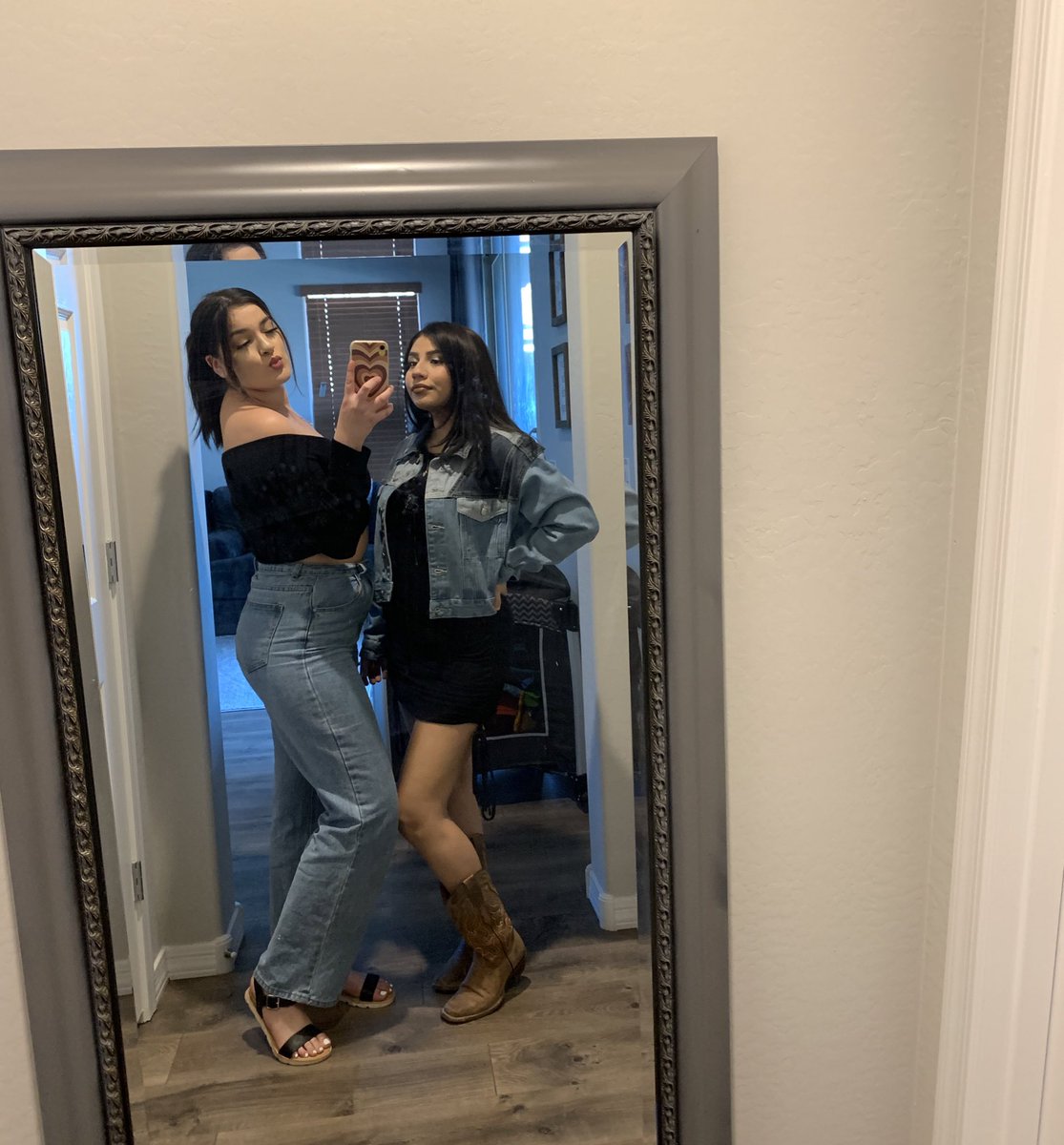 marzz on X: thats my best friend @PLAYBOYALANA t.coYKQRCGj0CI   X