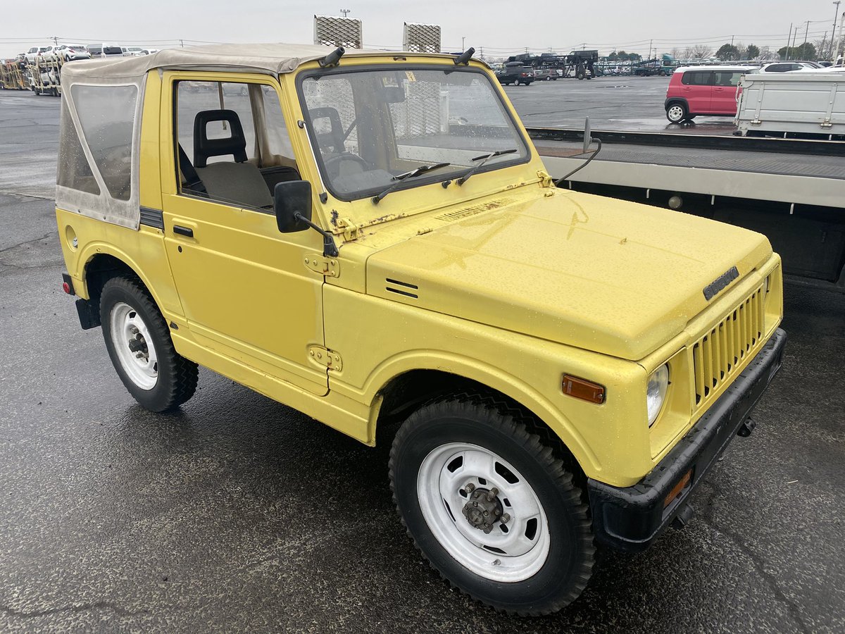 30万くらいで 誰か買わないかな 2スト 8万キロ 幌車 エンジン 30万くらいで 誰か買わないかな 2スト 8万キロ 幌車 エンジン