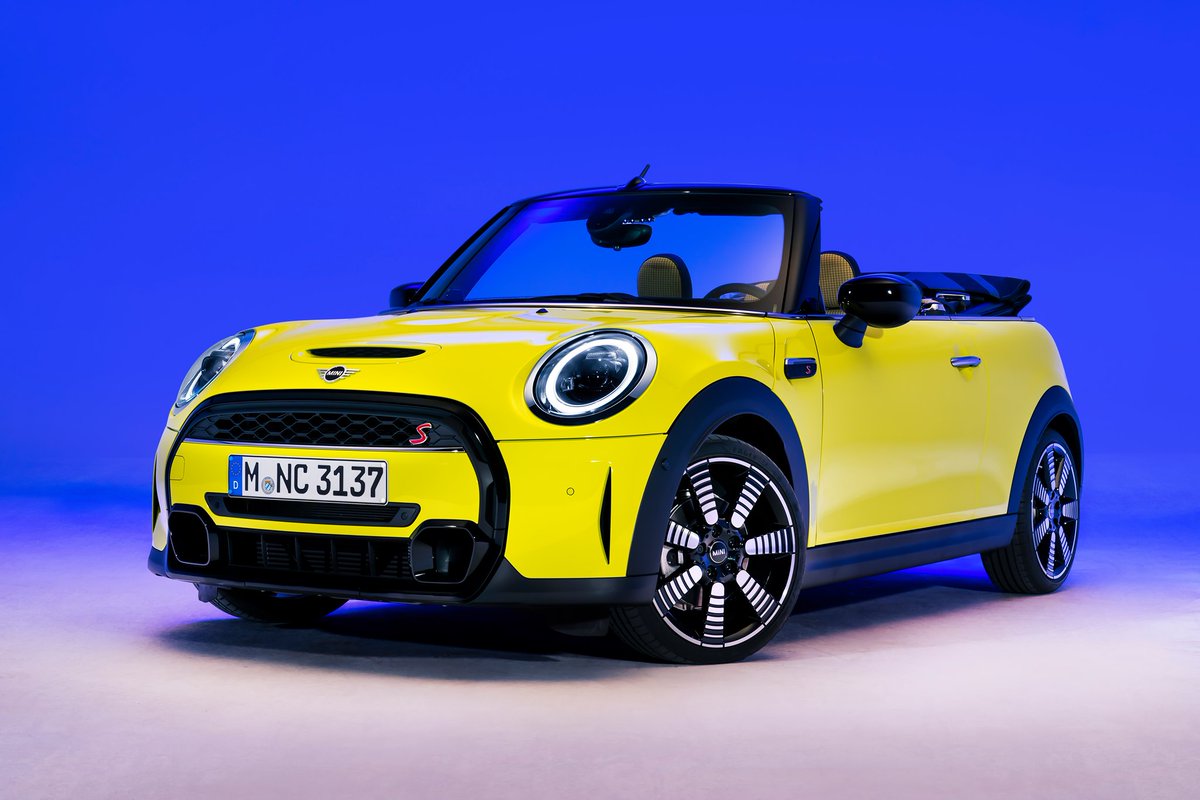 The new MINI Cooper S Convertible - Pure Unfiltered Excitement!

Available in South Africa from Q2 2021. Get in touch us to be first in line for a test drive: 031 561 3569