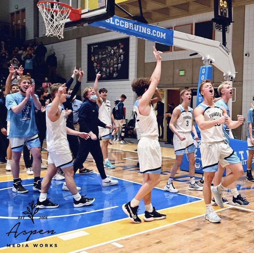 Oakley Slade tweet media